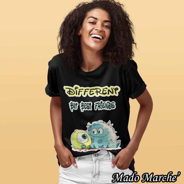 T-shirt - Different but best friends - Image 3