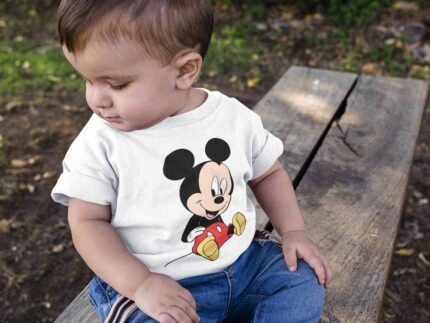 Mom & Kids - Little Mickey