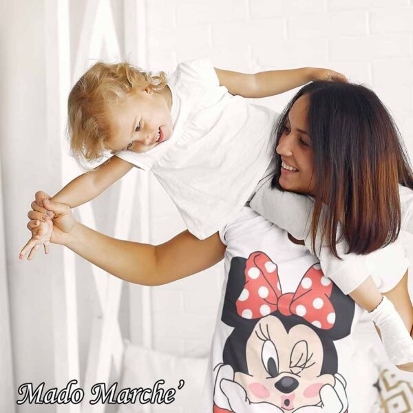 Mom & Kids - Minnie Mouse - Image 3