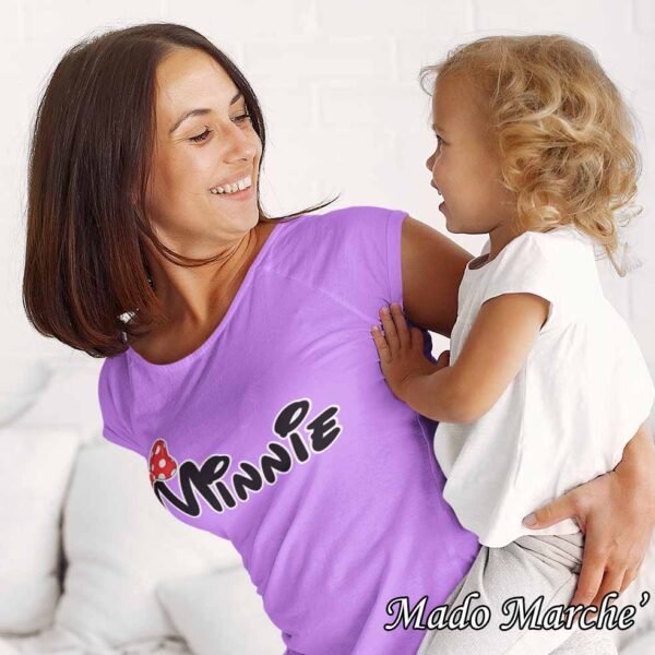 Mom & Kids - Minnie - Image 3
