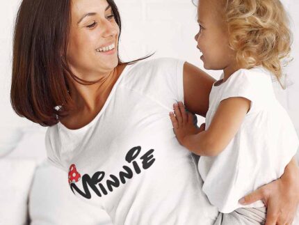 Mom & Kids - Minnie