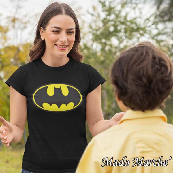 Mom & Kids - Batman Logo - Image 2