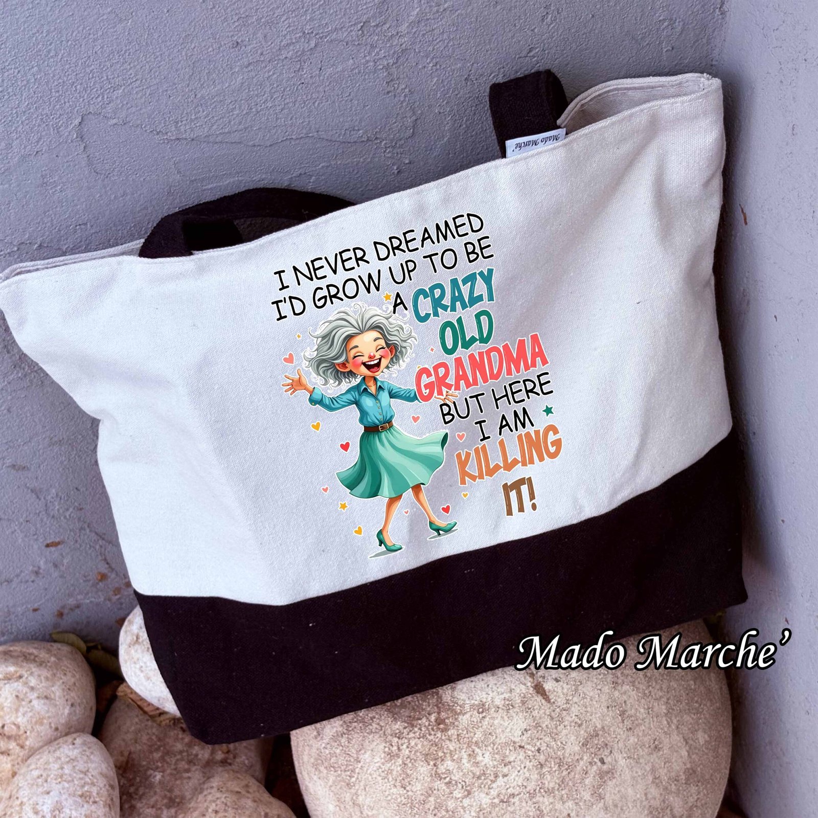 white & black (12) White * Black bag - A crazy Old grandma - Image 1